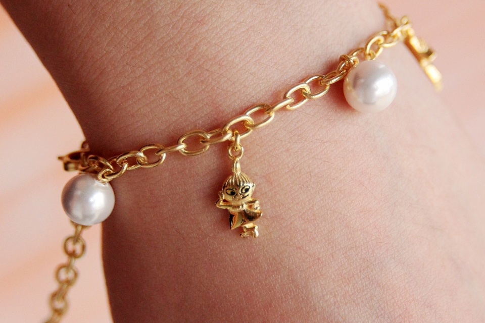 Moomin golden bracelet