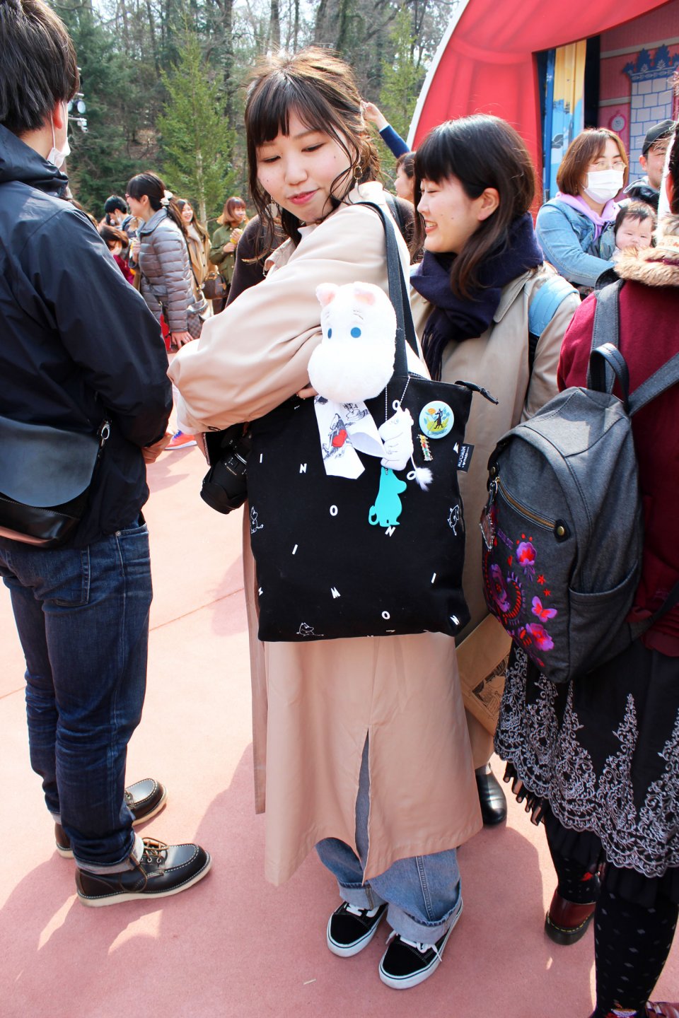 Moominvalley-Park-Japan-Moomintroll-Bag