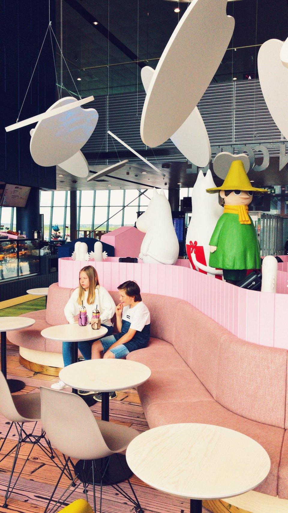 Moomin airport café