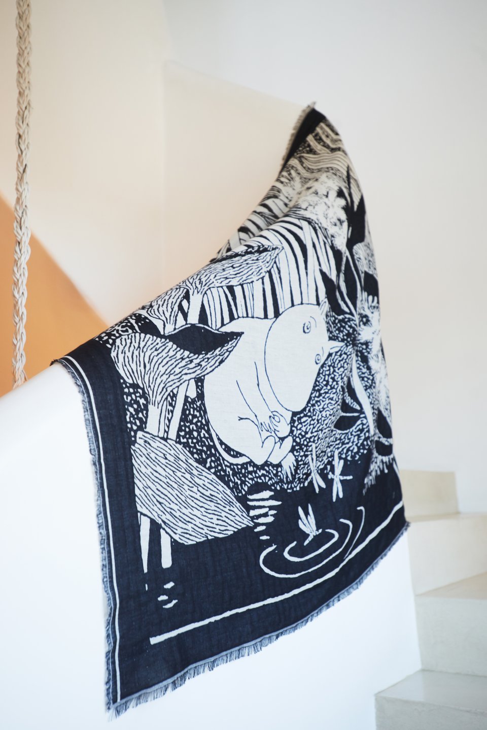 Moomin summer items Lasessor scarf